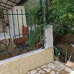 Casa Trizoni Nikiana
